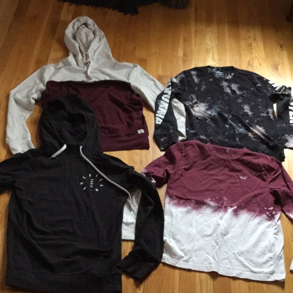 4 American eagle long sleeve men’s tops XS